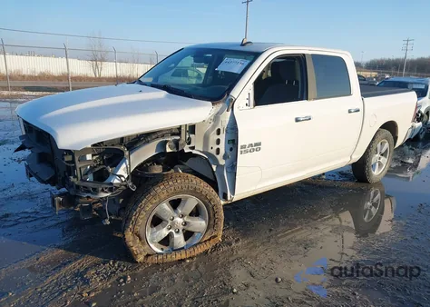 2018 Ram 1500 Big Horn 4X4 5'7 Box z USA, uszkodzony, nr VIN 3C6RR7LT8JG171904